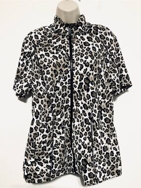 Leopard Print Zip-Front Tunic athletic Top in Beige & Black